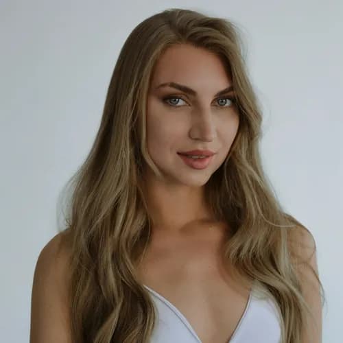 Тренер Ксения Голдина